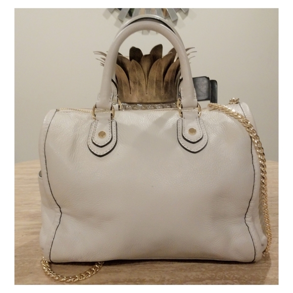 Authentic! MICHAEL KORS CROSSBODY BAG - Picture 2 of 9